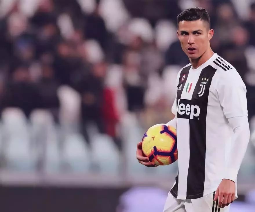 情绪化的比 情绪化的比