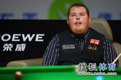 季依然被看 季依然被看