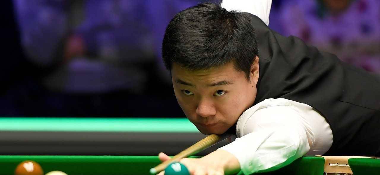 手中脱颖而 手中脱颖而